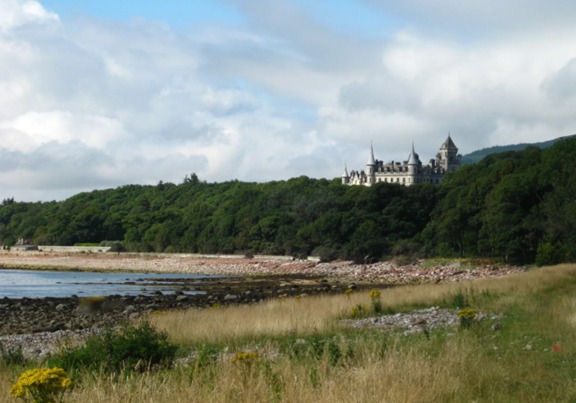 Explore Scotland on Foot: Scenic Car-Free Walks from the Far North Line
